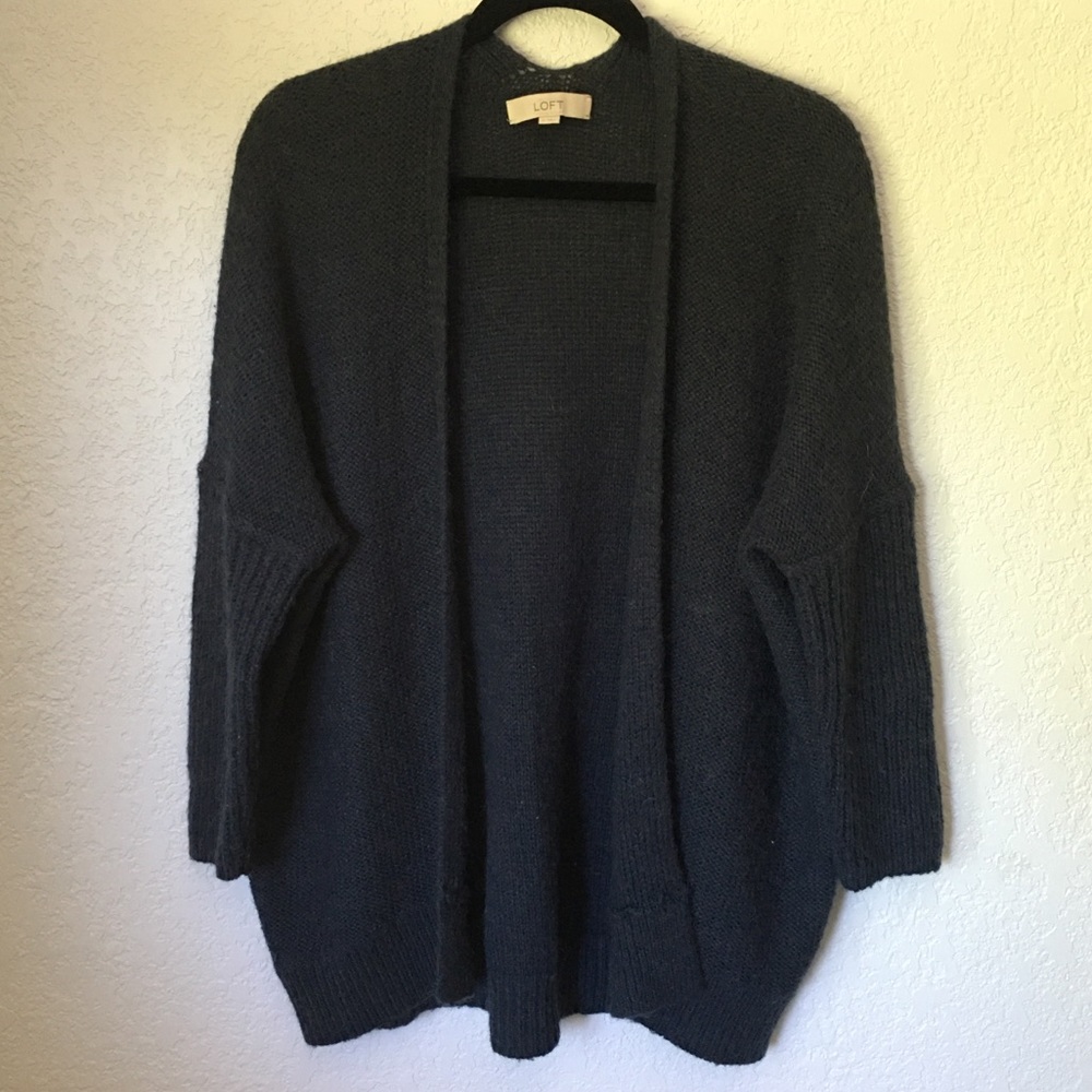 Knit navy blue Cardigan. Comfy.Good for any season